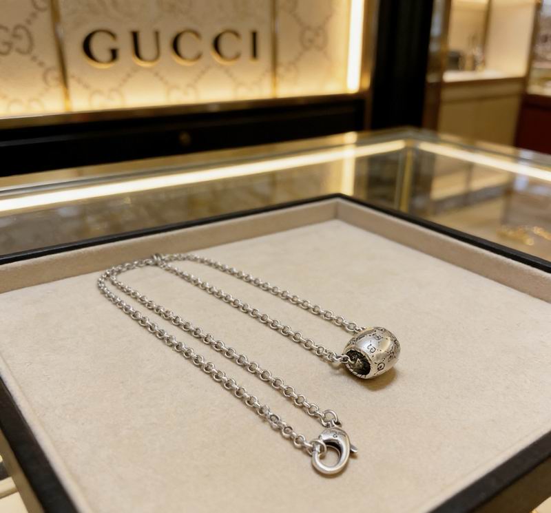 Gucci Necklace  02yxs47